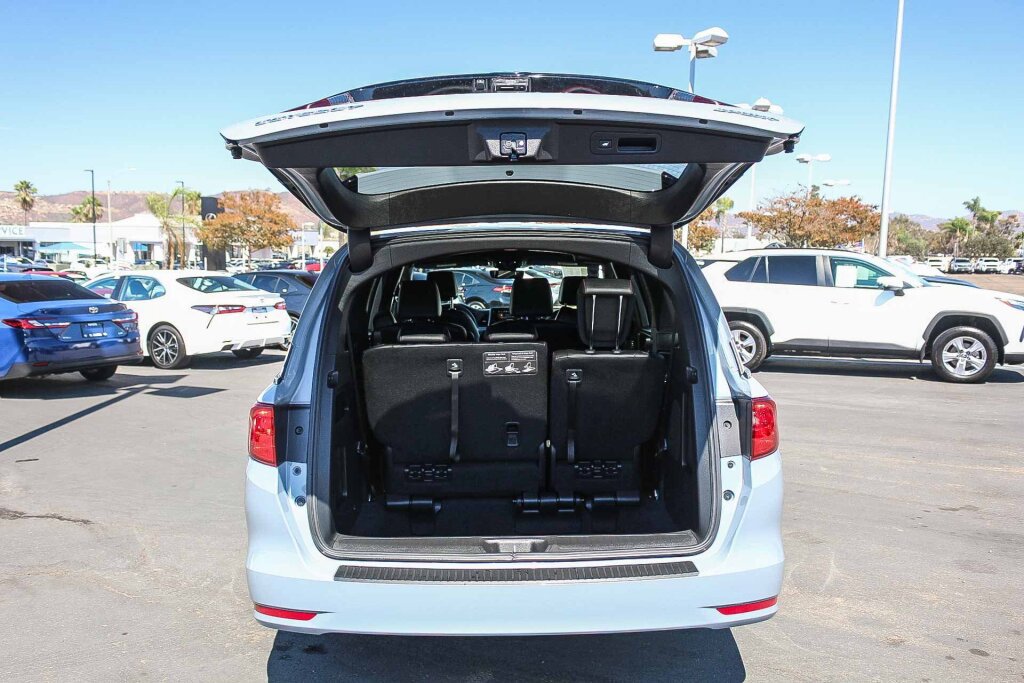 Used 2024 Honda Odyssey Sport image 17