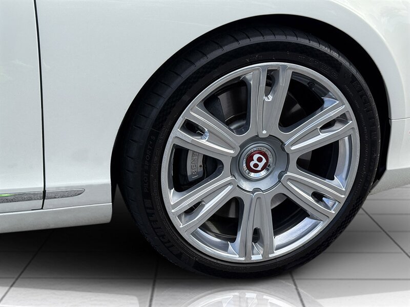 Used 2015 Bentley Continental GT AWD/4WD image 16