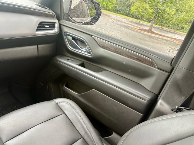 Used 2021 Chevrolet Tahoe LT w/ Luxury Package RWD image 26