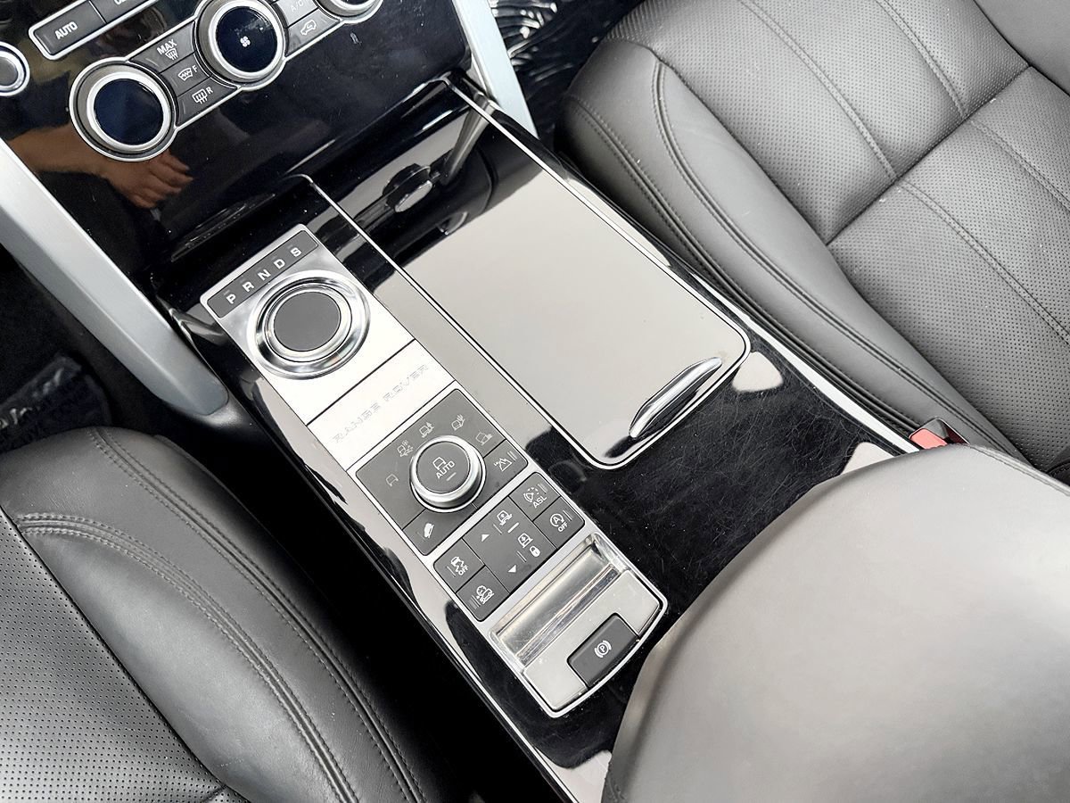 Used 2016 Land Rover Range Rover Supercharged AWD/4WD image 66