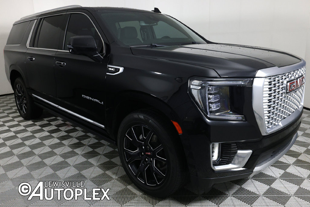Used 2023 GMC Yukon XL Denali RWD image 3