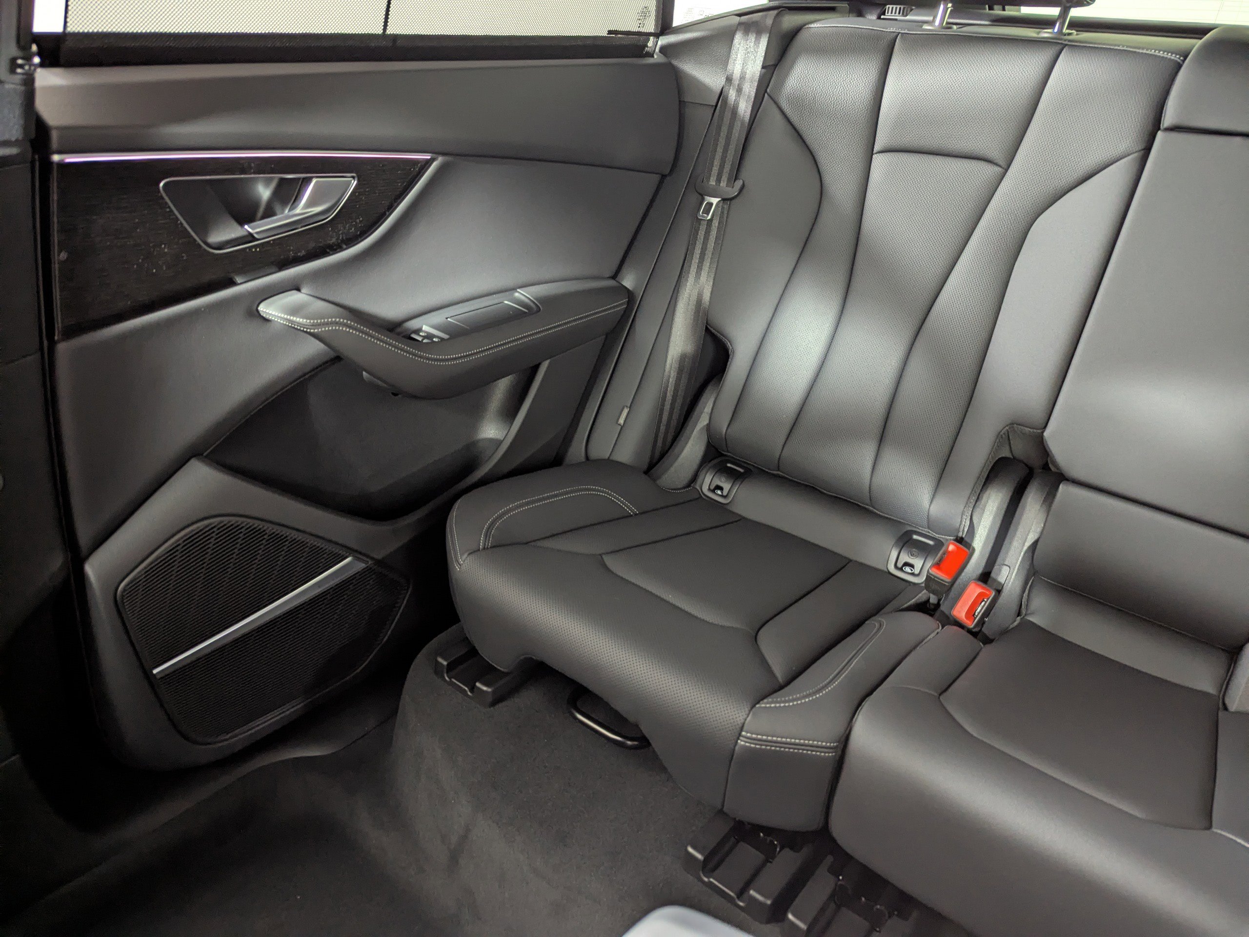 New 2026 Audi Q8 Premium Plus image 12