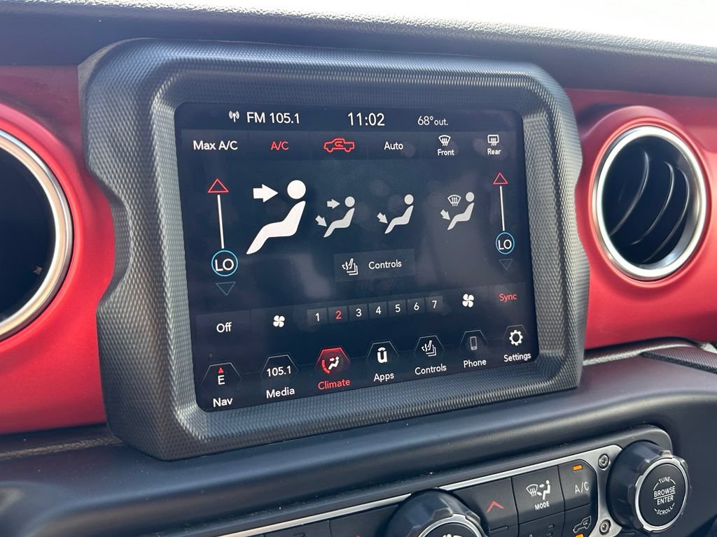Used 2022 Jeep Gladiator Rubicon w/ LED Lighting Group AWD/4WD image 35