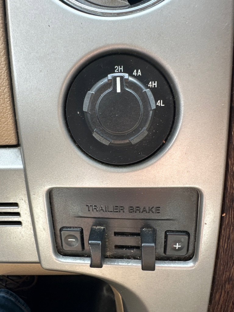 Used 2013 Ford F150 Lariat w/ Luxury Equipment Group image 22