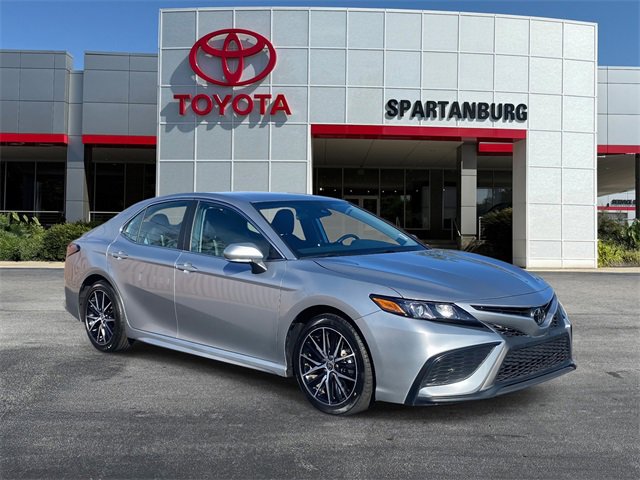 Used 2024 Toyota Camry SE