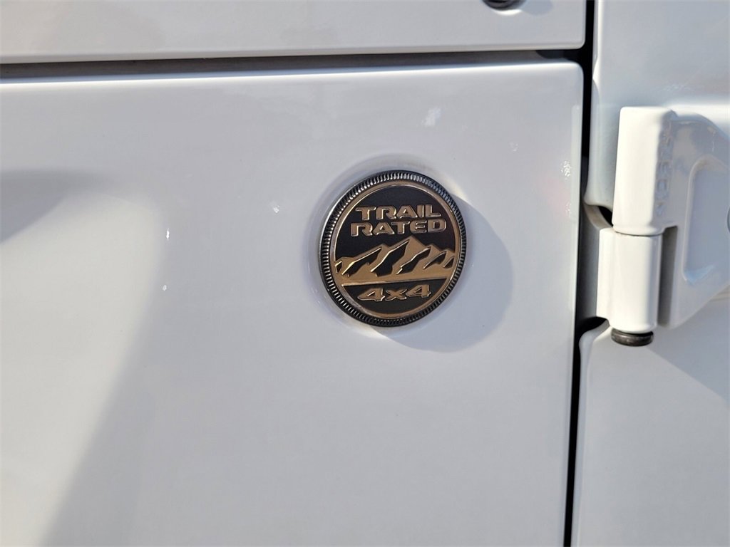 Used 2024 Jeep Wrangler Unlimited Rubicon 392 image 16