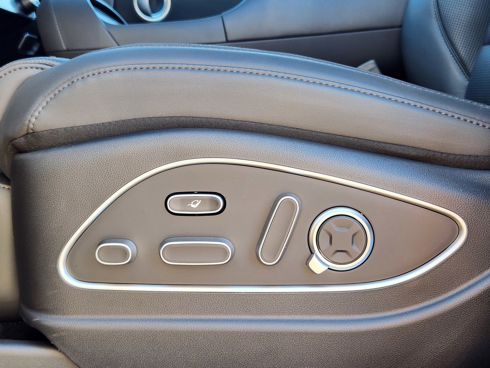 New 2026 Hyundai Palisade Calligraphy image 13