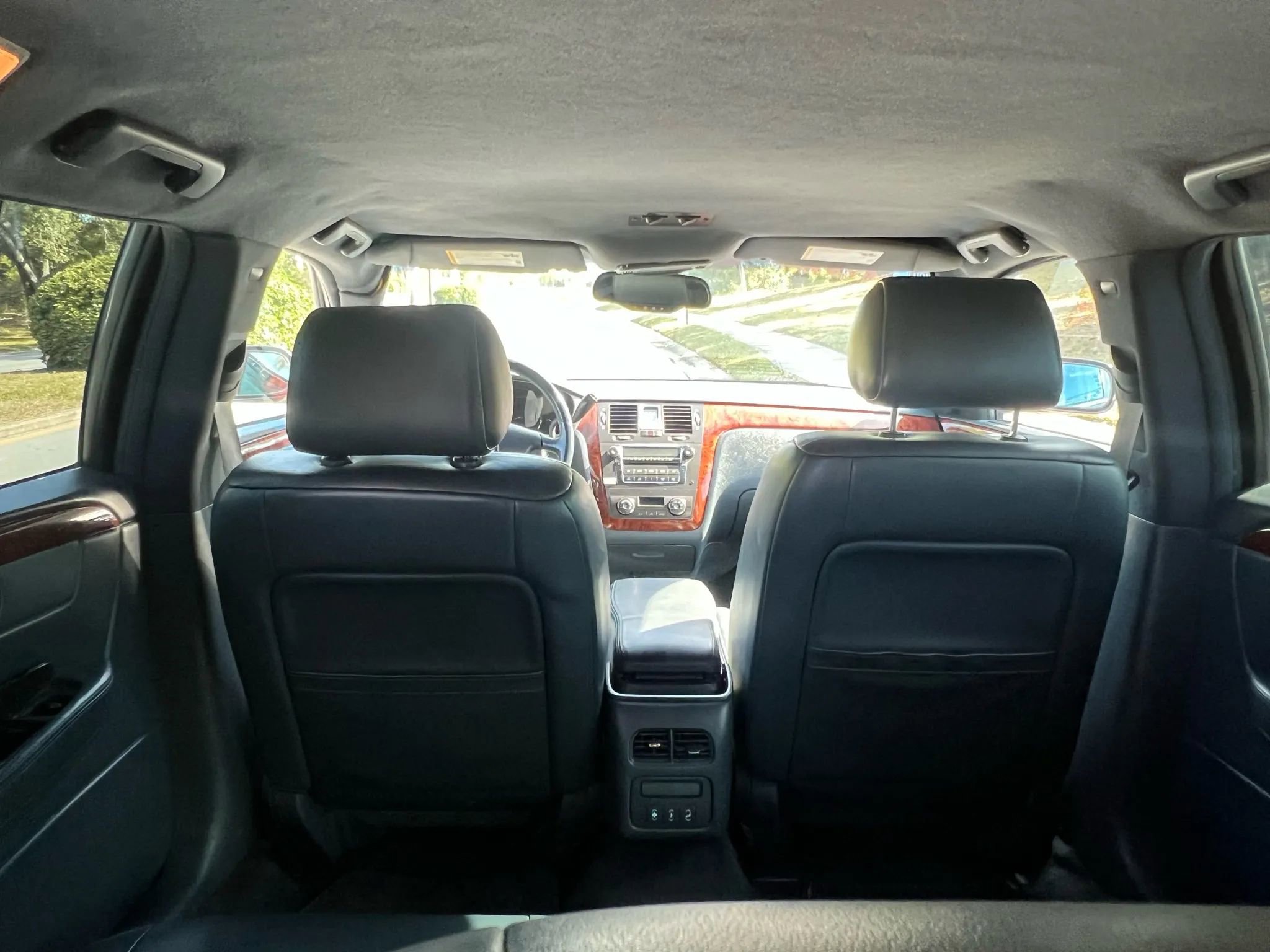 Used 2006 Cadillac DTS FWD image 41