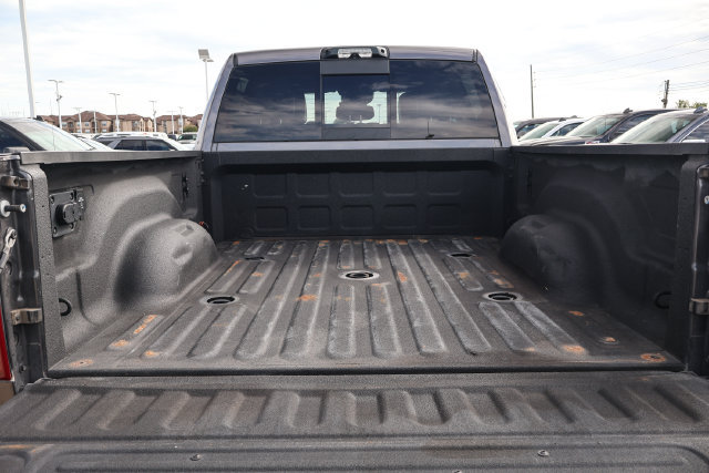 Used 2025 RAM 2500 Laramie AWD/4WD image 7