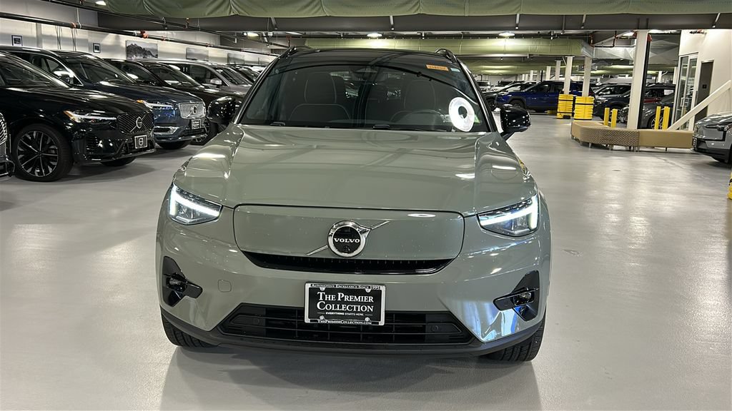 Certified 2023 Volvo XC40 Recharge Plus w/ Protection Package Premier AWD/4WD image 2