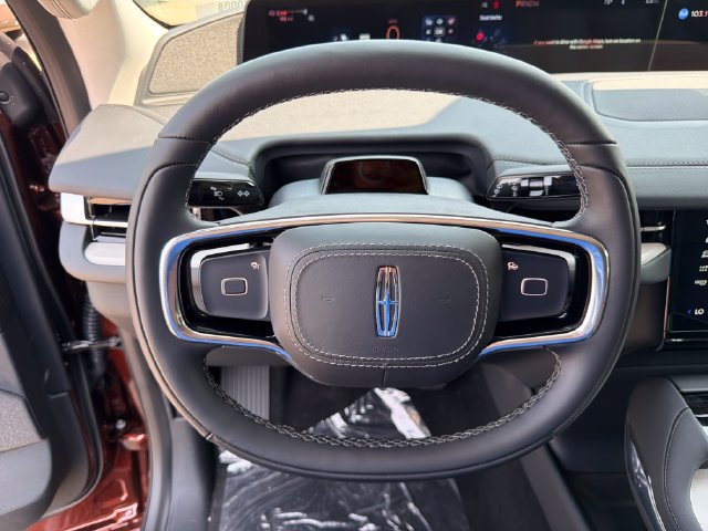 New 2027 Lincoln Navigator Reserve AWD/4WD image 24