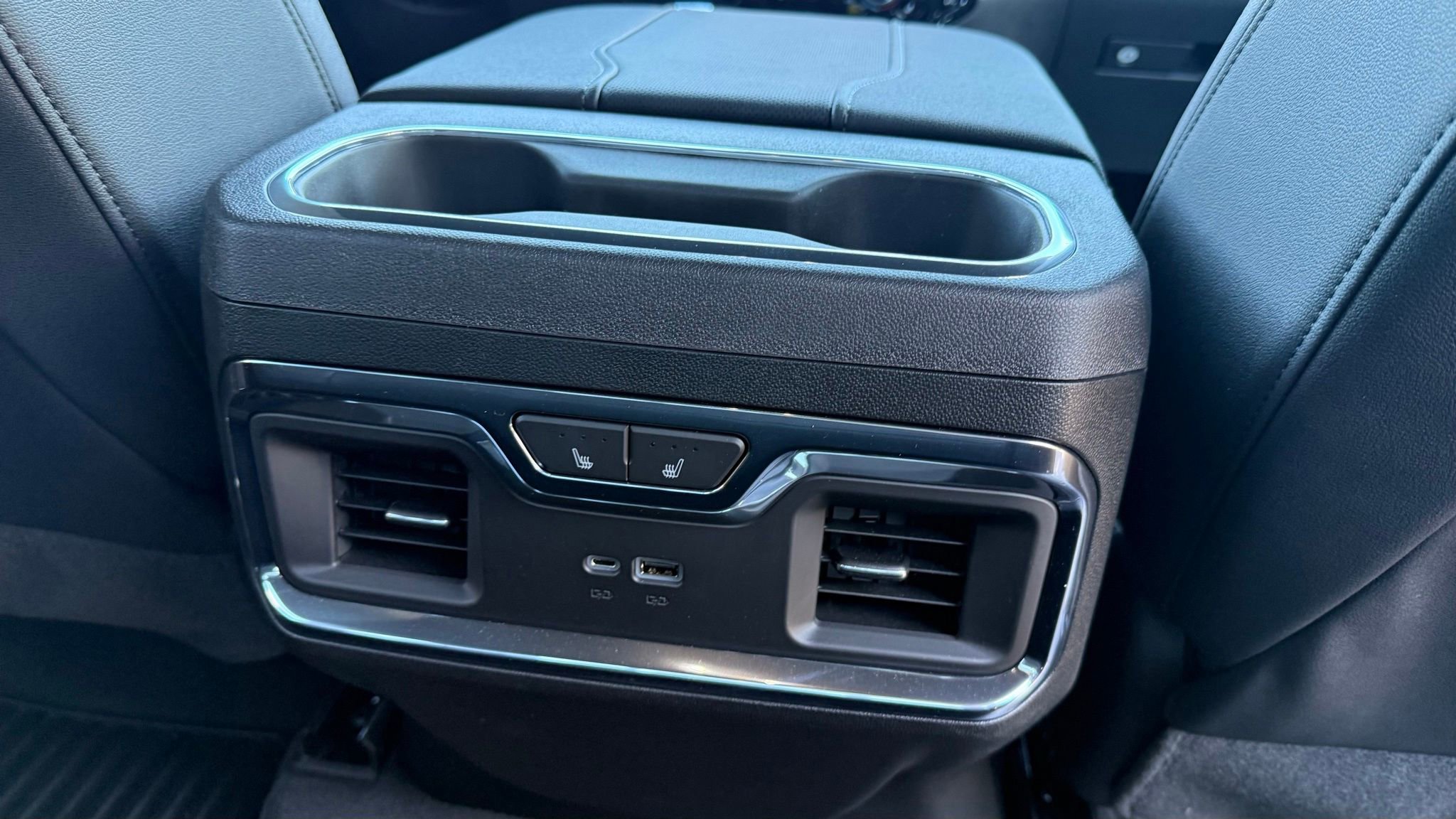 Used 2024 Chevrolet Silverado 1500 LTZ w/ LTZ Convenience Package II image 20