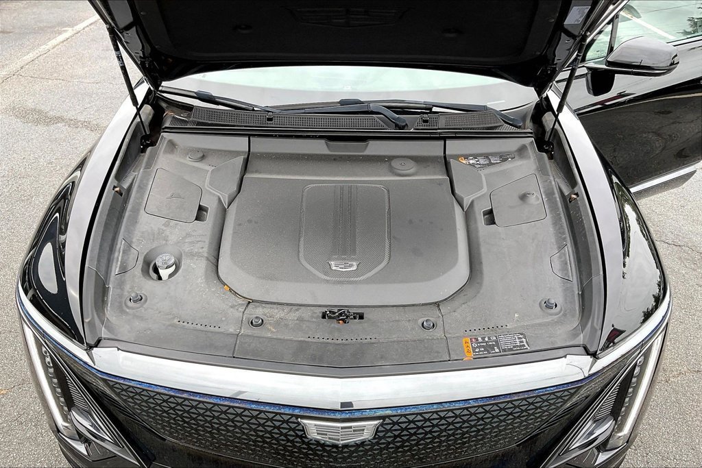 Used 2024 Cadillac Lyriq Sport RWD image 29