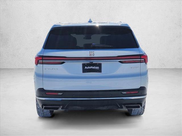 Used 2025 Buick Enclave Preferred image 7