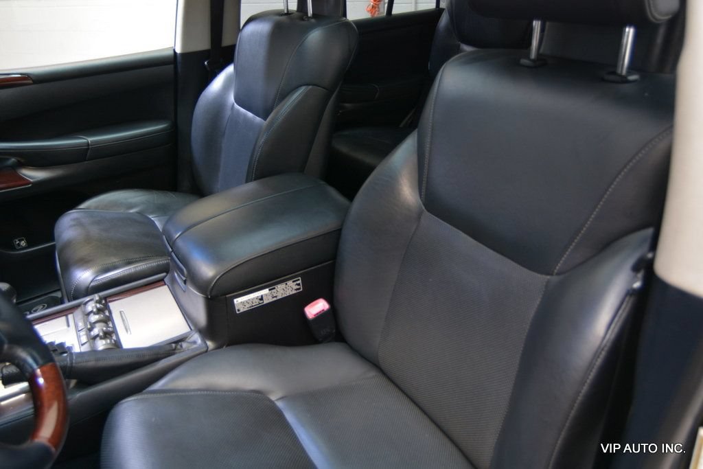Used 2015 Lexus LX 570 4WD image 18