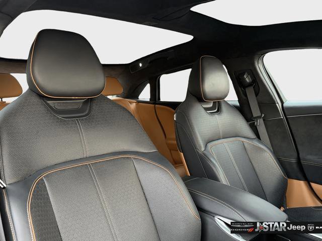 Used 2023 Lucid Air Grand Touring image 13