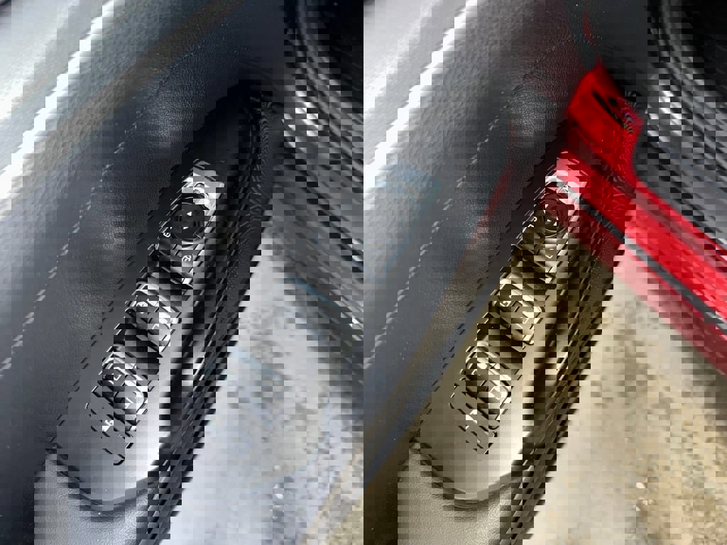 Used 2024 Kia K5 GT-Line image 9