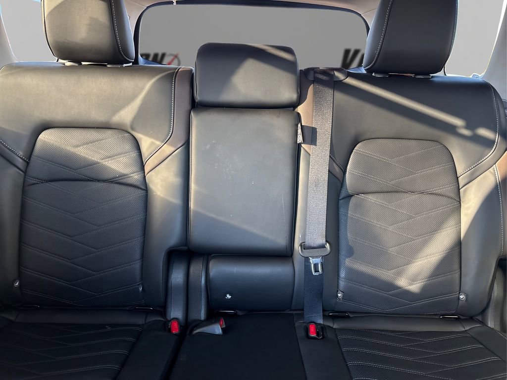 Used 2024 Nissan Pathfinder Platinum w/ Cargo Package image 20