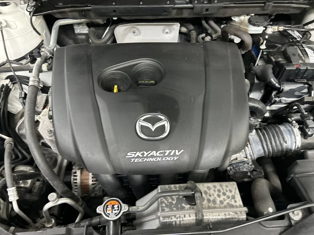 Used 2017 MAZDA CX-5 Touring w/ Preferred Equipment Package AWD/4WD image 24