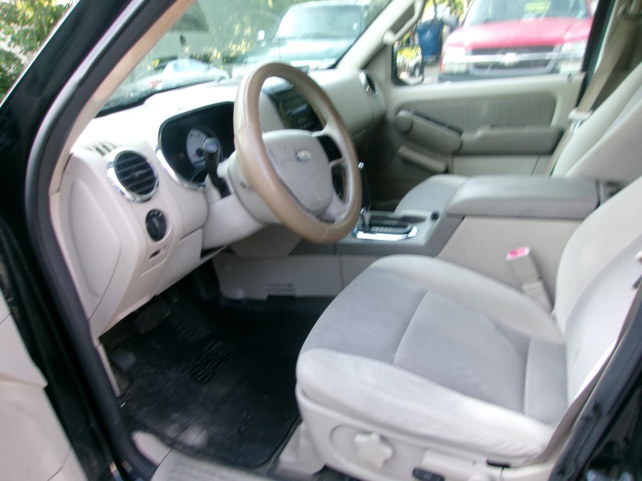 Used 2007 Ford Explorer Sport Trac XLT RWD image 11