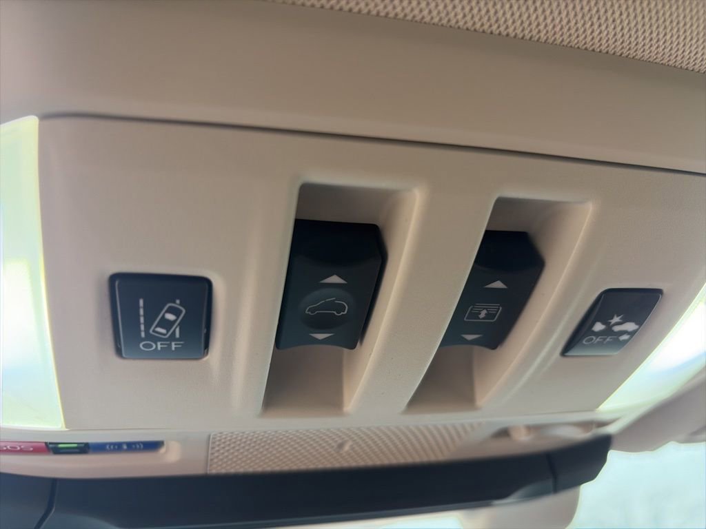 Used 2022 Subaru Ascent Touring w/ Popular Package #2A image 20