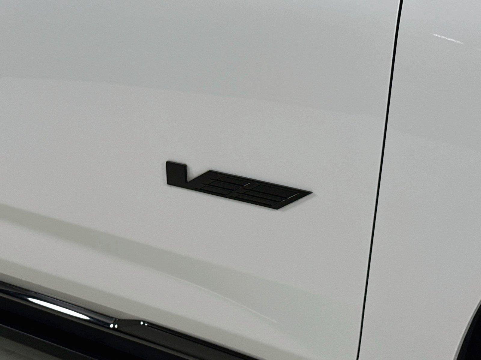 Used 2025 Cadillac Escalade V AWD/4WD image 36
