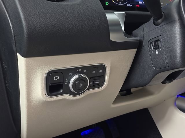 New 2026 Mercedes-Benz GLB 250 4MATIC image 18