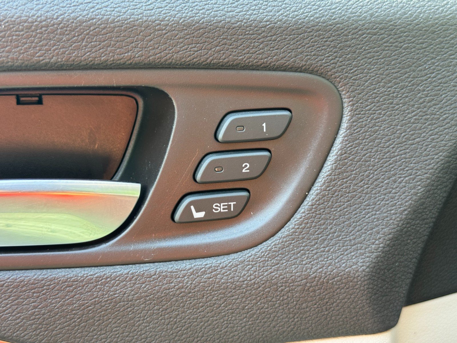 Used 2018 Acura MDX w/ Technology Package FWD image 17