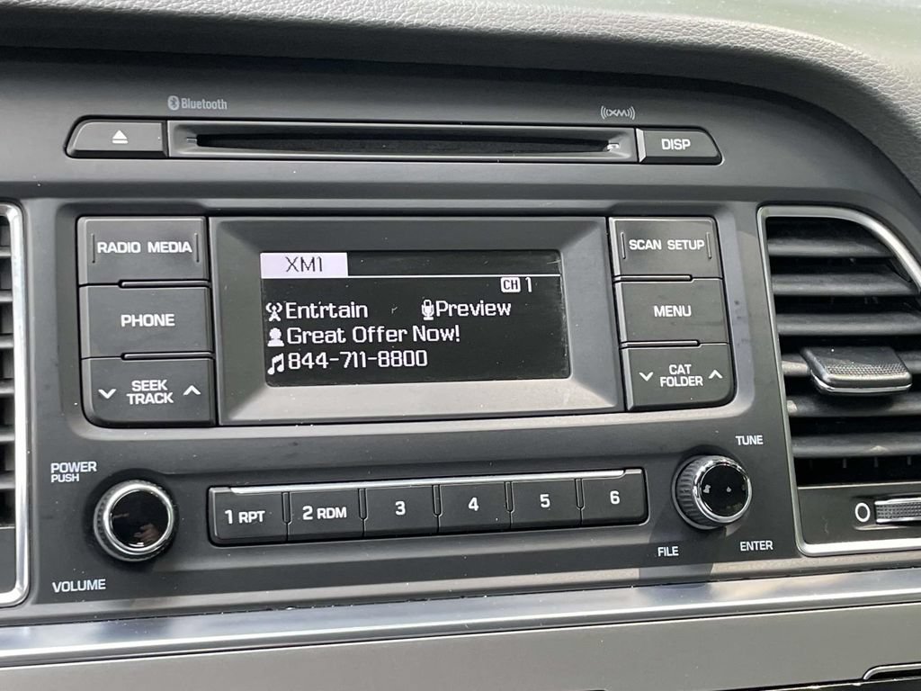 Used 2017 Hyundai Sonata SE FWD image 23