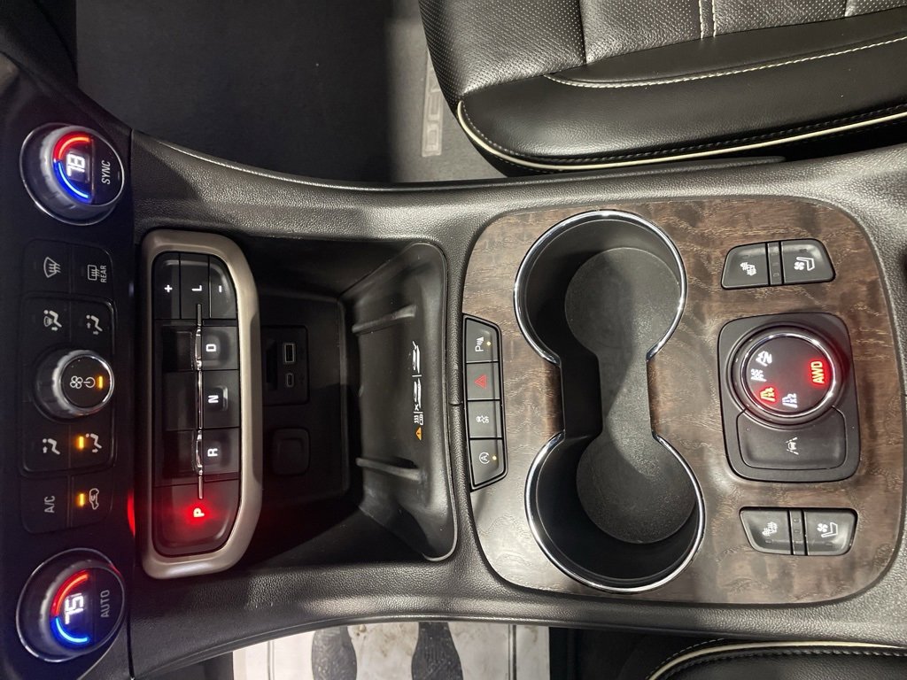 Used 2023 GMC Acadia Denali image 26