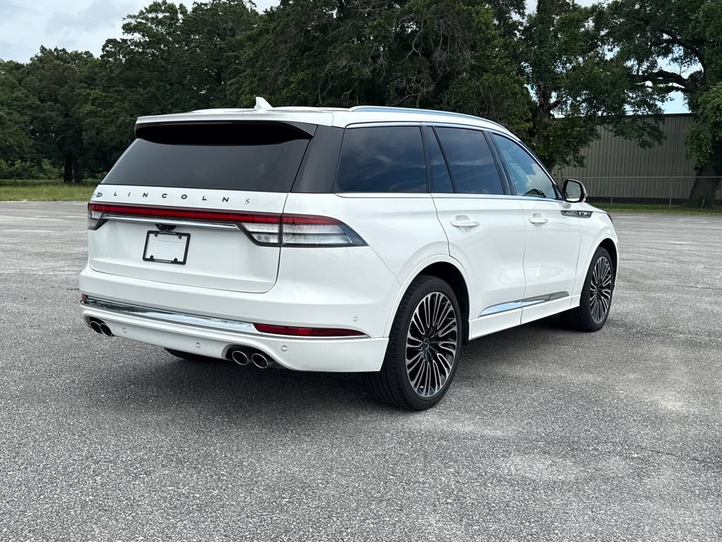 Used 2022 Lincoln Aviator Black Label AWD/4WD image 8