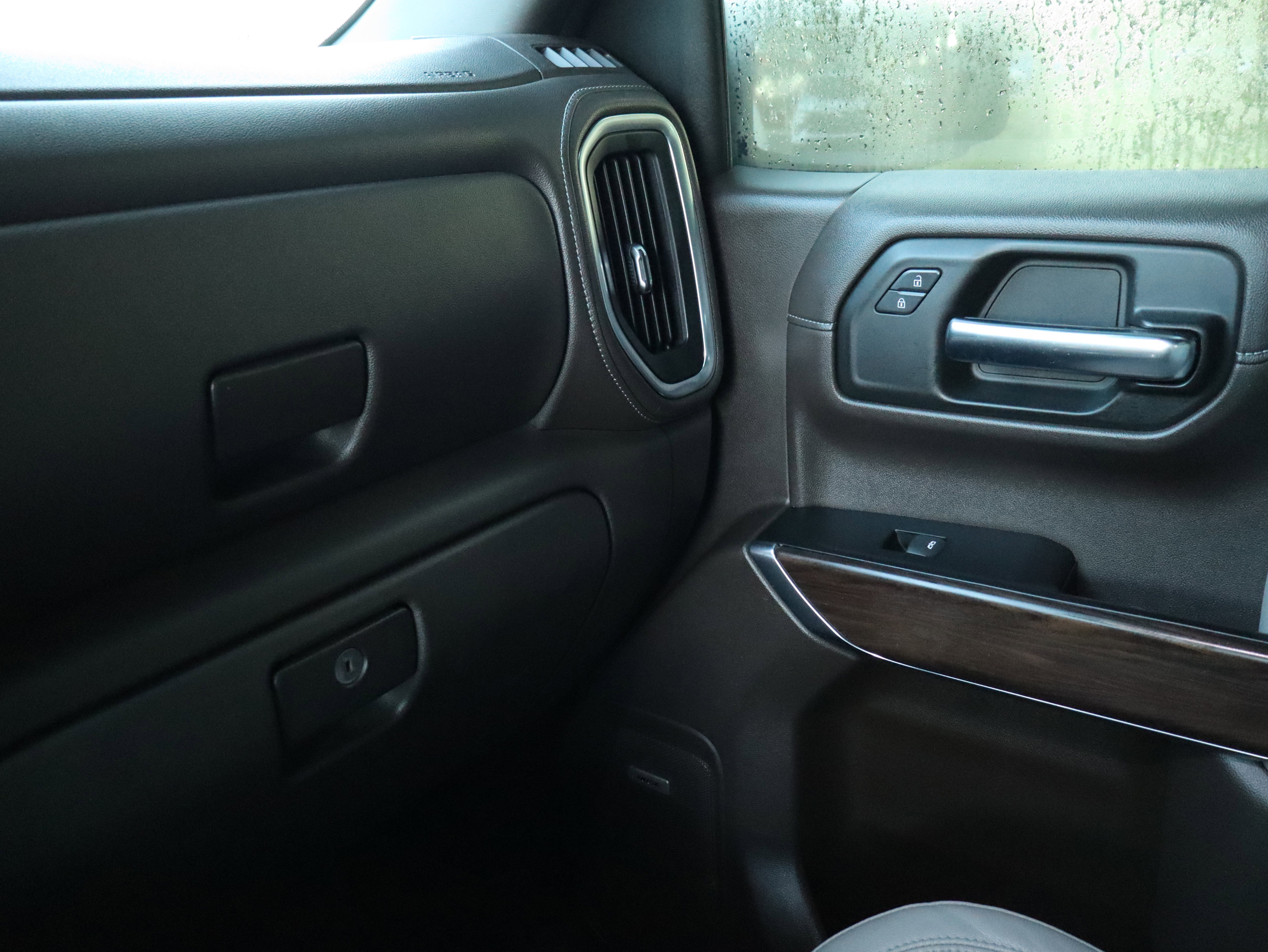 Used 2019 GMC Sierra 1500 SLT w/ SLT Premium Plus Package AWD/4WD image 35