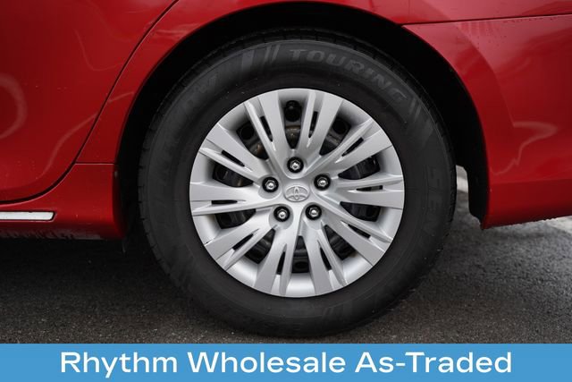 Used 2012 Toyota Camry LE image 34