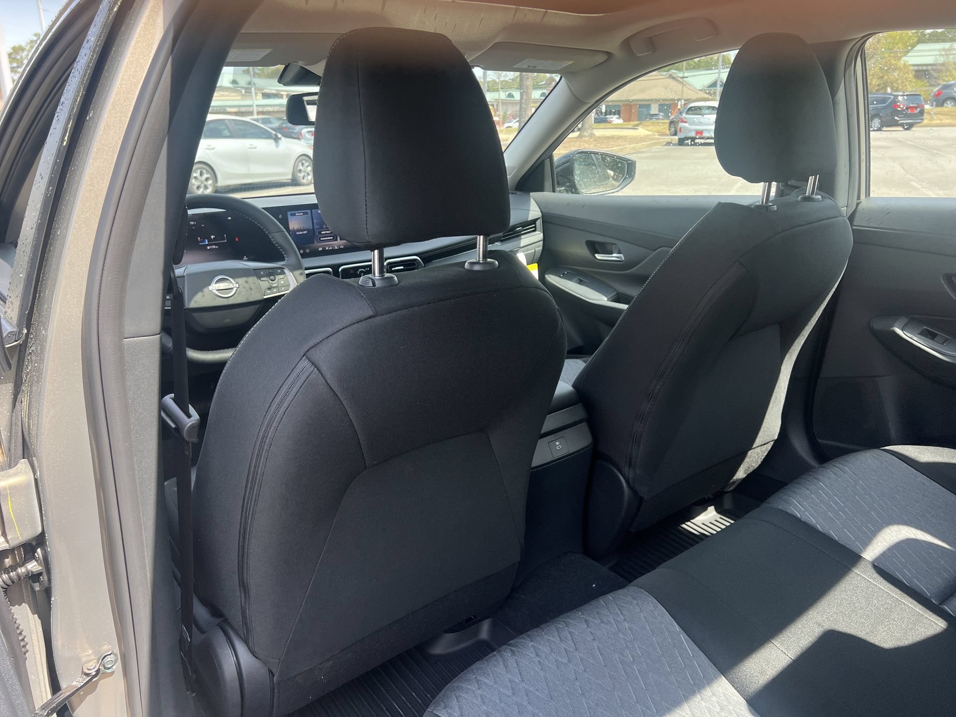 New 2026 Nissan Sentra SV w/ SV Convenience Package FWD image 19