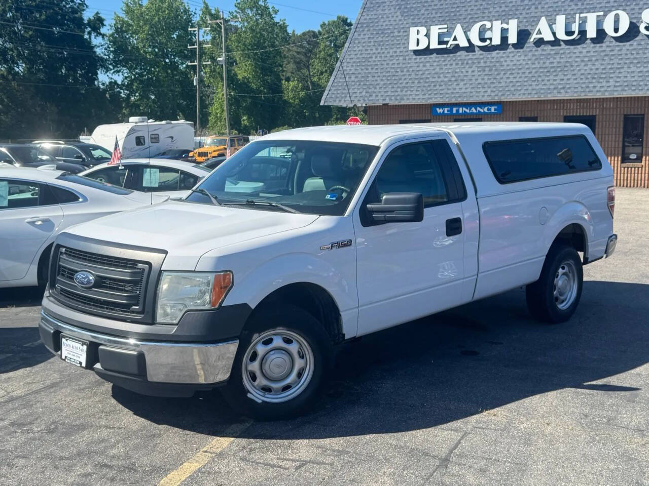 Used 2014 Ford F150 XL w/ Equipment Group 101A Mid RWD image 2