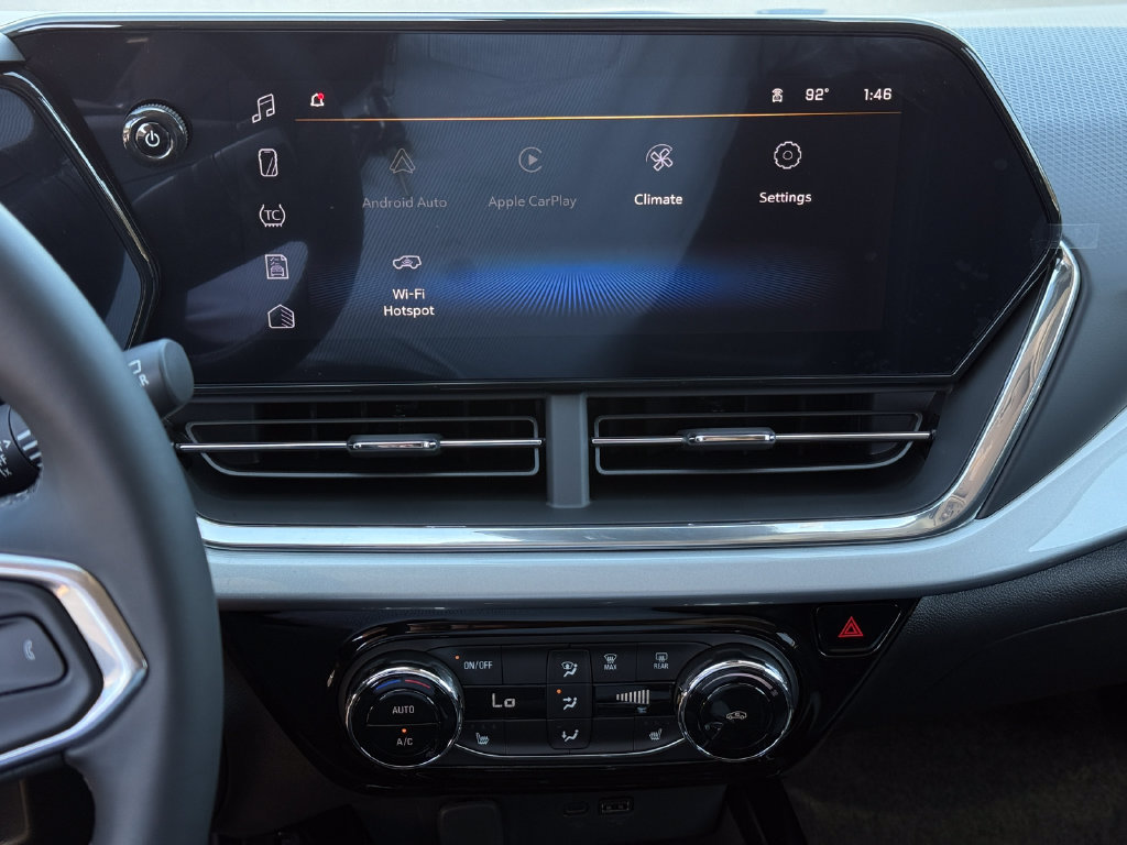 New 2026 Chevrolet Trax LT w/ Sunroof Package FWD image 18