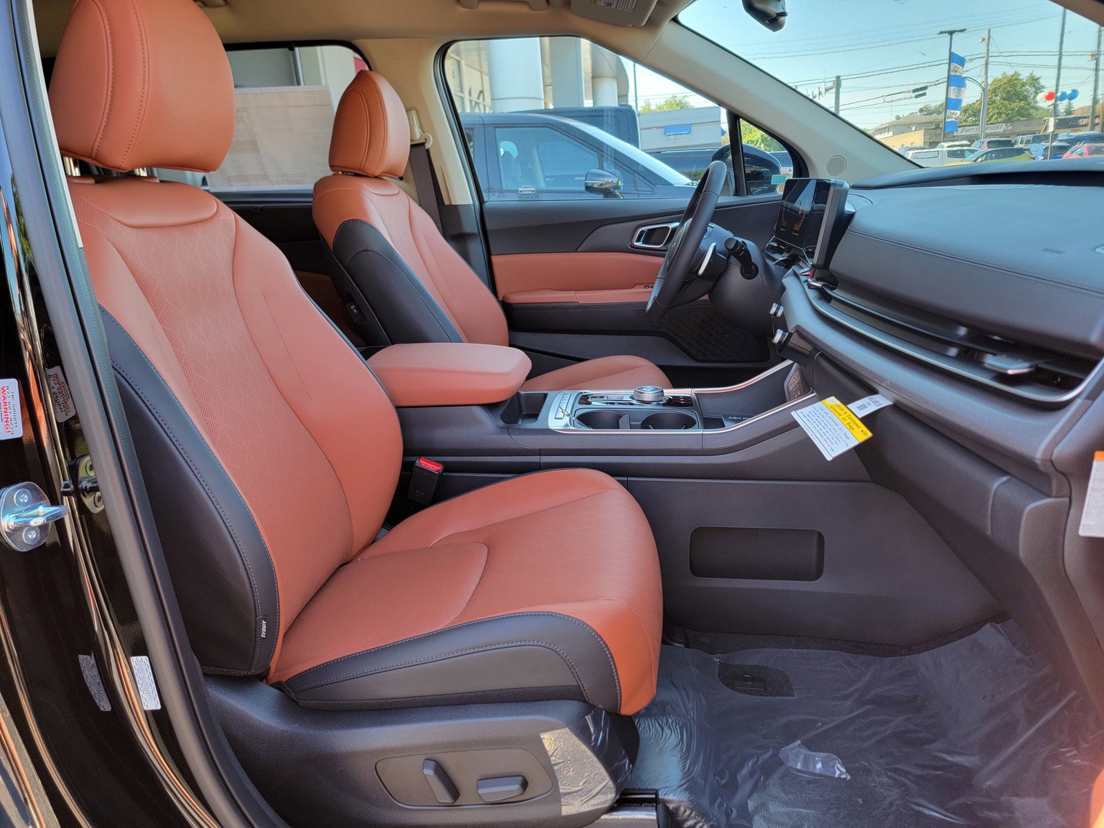 New 2026 Kia Carnival EX image 19