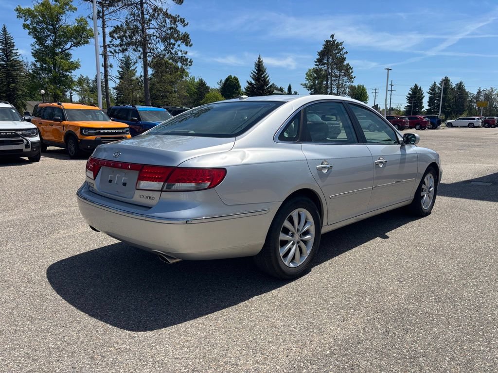 Used 2007 Hyundai Azera Limited FWD image 3