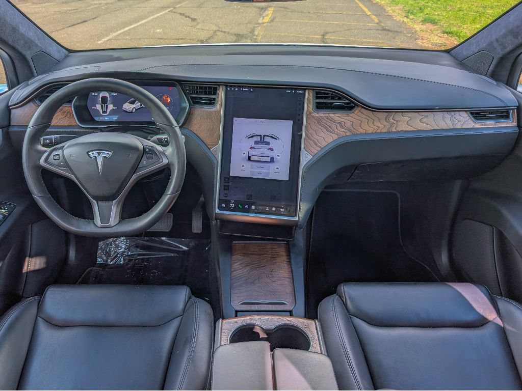 Used 2020 Tesla Model X Long Range AWD/4WD image 29