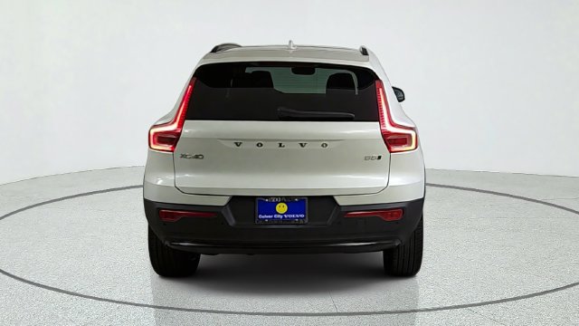 New 2026 Volvo XC40 B5 Plus w/ Climate Package AWD/4WD image 6
