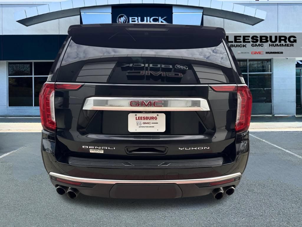 Used 2021 GMC Yukon XL Denali w/ Denali Premium Package AWD/4WD image 6