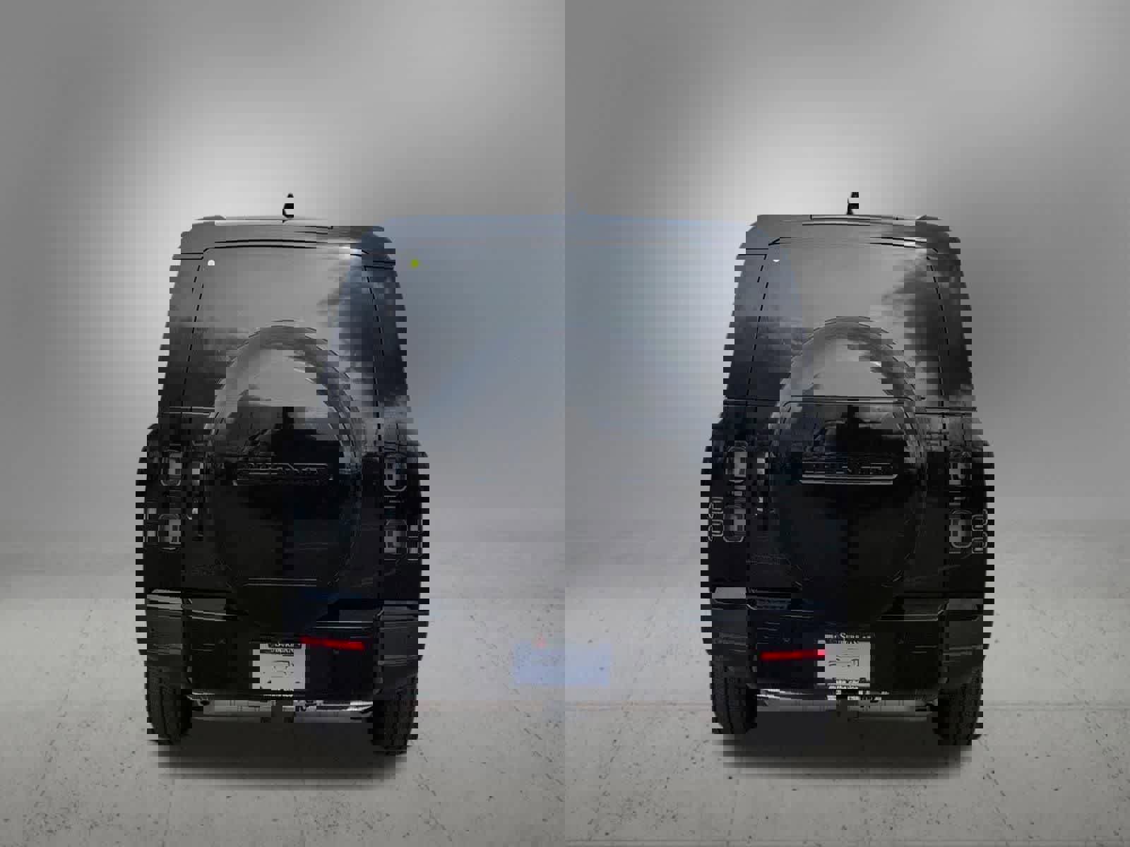 New 2026 Land Rover Defender 130 S image 5