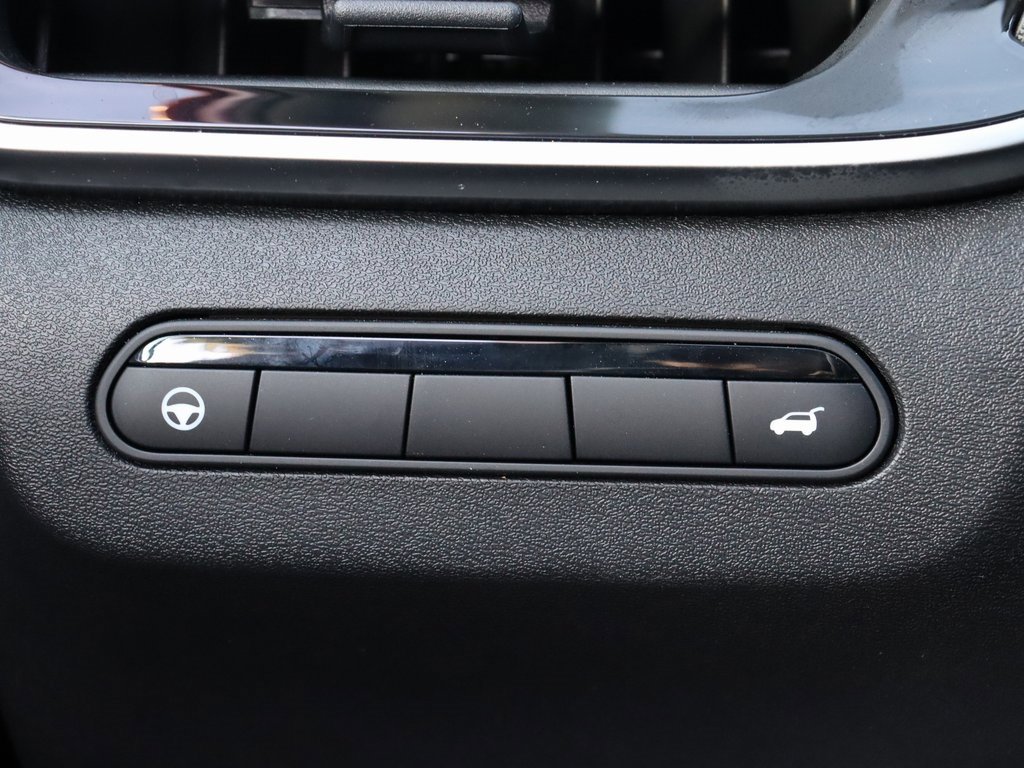 Certified 2025 INFINITI QX60 Luxe image 36