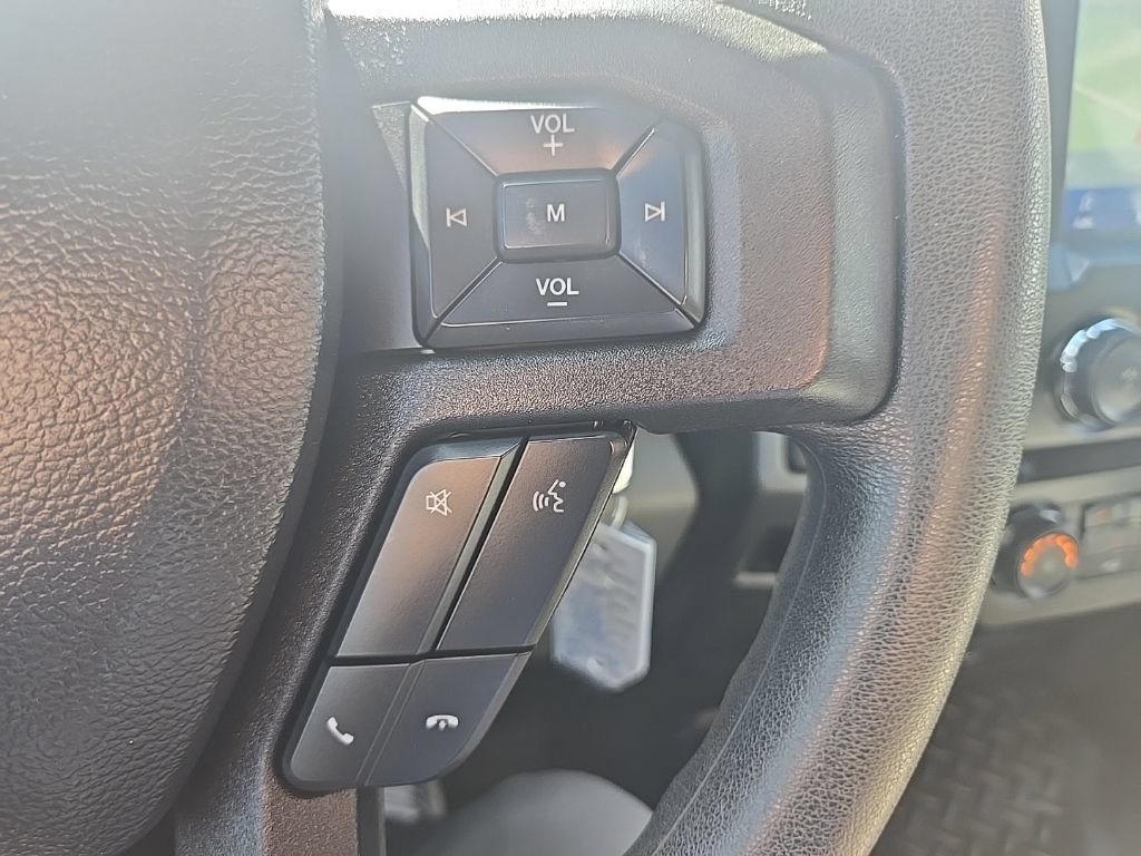 Used 2020 Ford F350 XLT w/ XLT Premium Package AWD/4WD image 16
