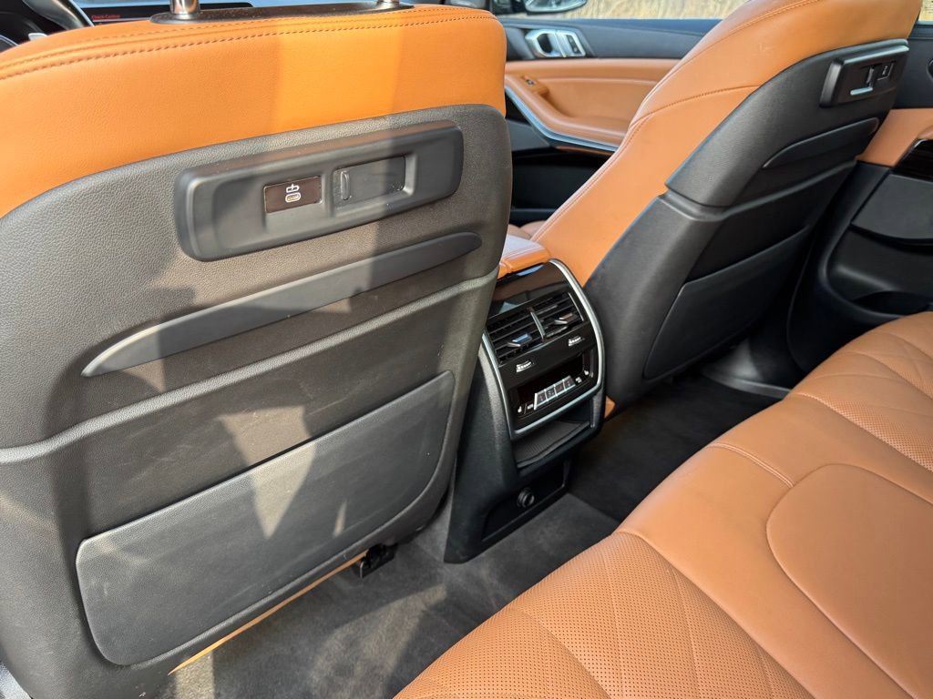 Used 2023 BMW X5 M50i w/ Executive Package image 24