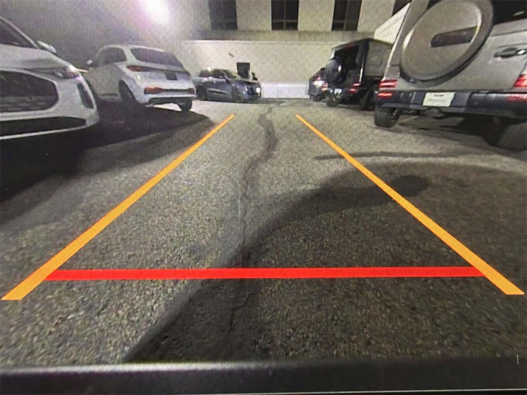 Used 2024 Audi SQ8 Premium Plus w/ S Sport Package image 31