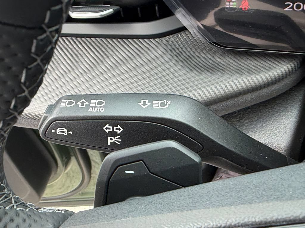 New 2026 Audi SQ5 Prestige AWD/4WD image 31