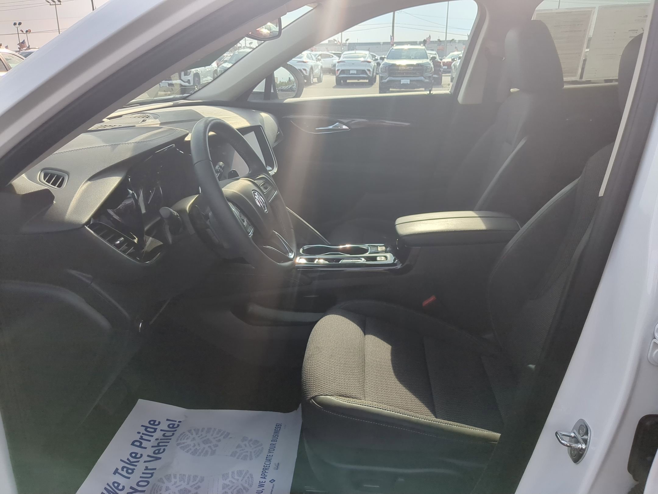 Certified 2023 Buick Envision Preferred AWD/4WD image 17