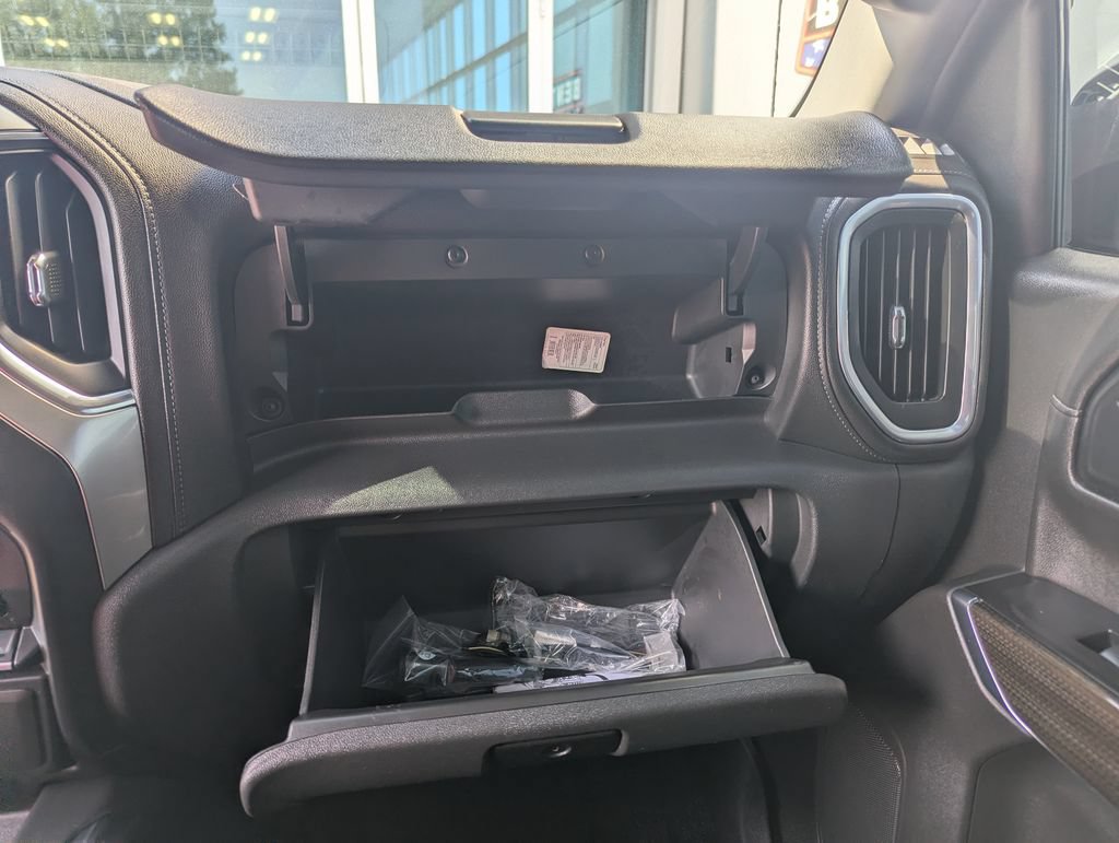 Used 2019 Chevrolet Silverado 1500 RST AWD/4WD image 26
