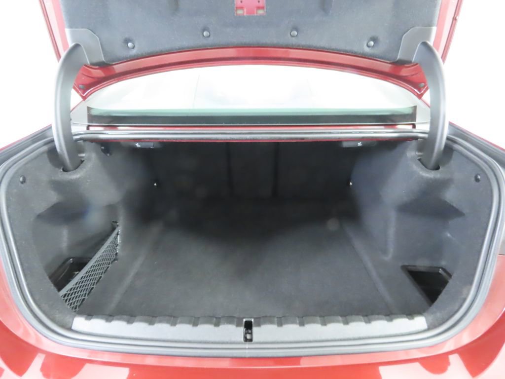 Used 2024 BMW 430i Coupe w/ M Sport Package RWD image 27